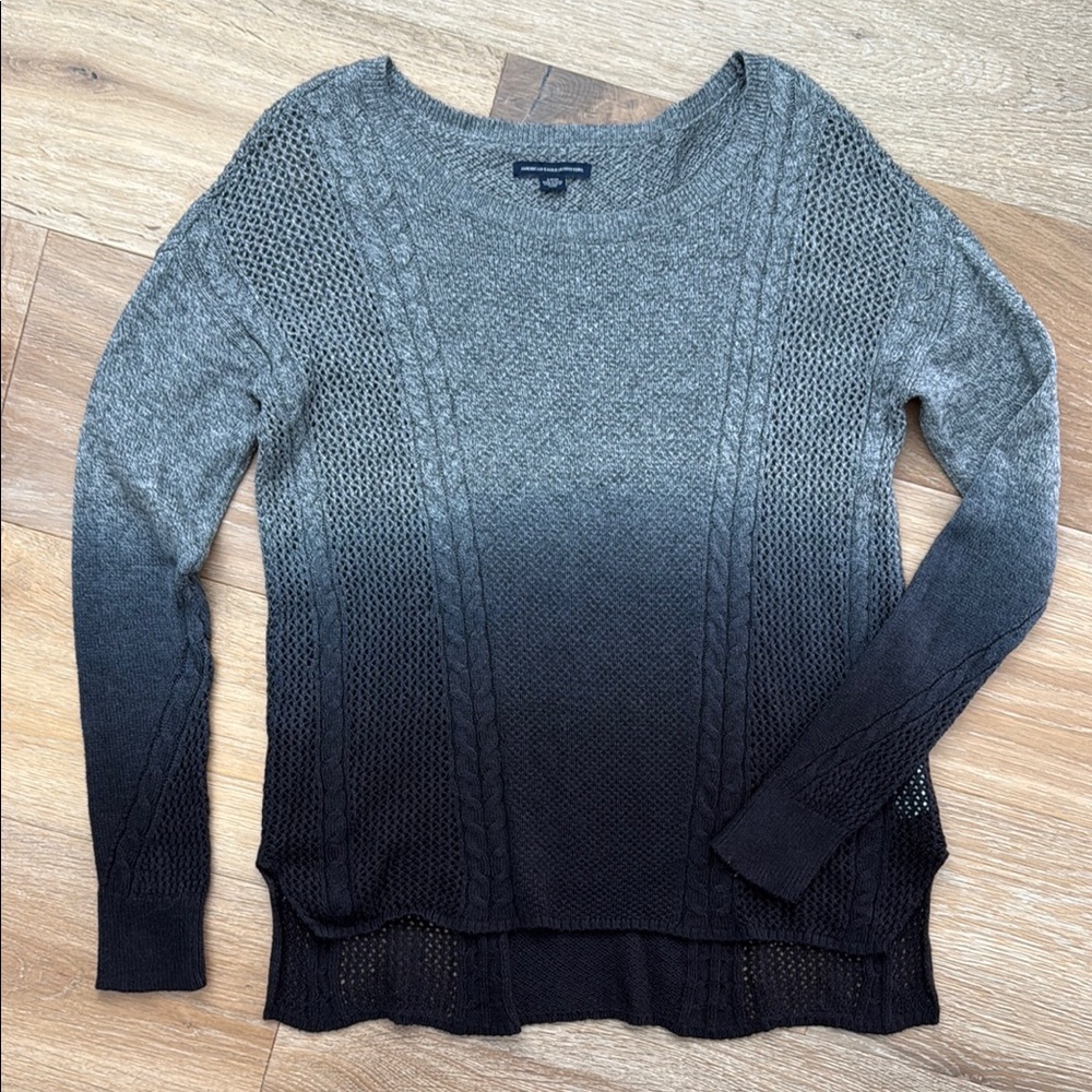 American Eagle Ombré Gray Black Knit Sweater small
